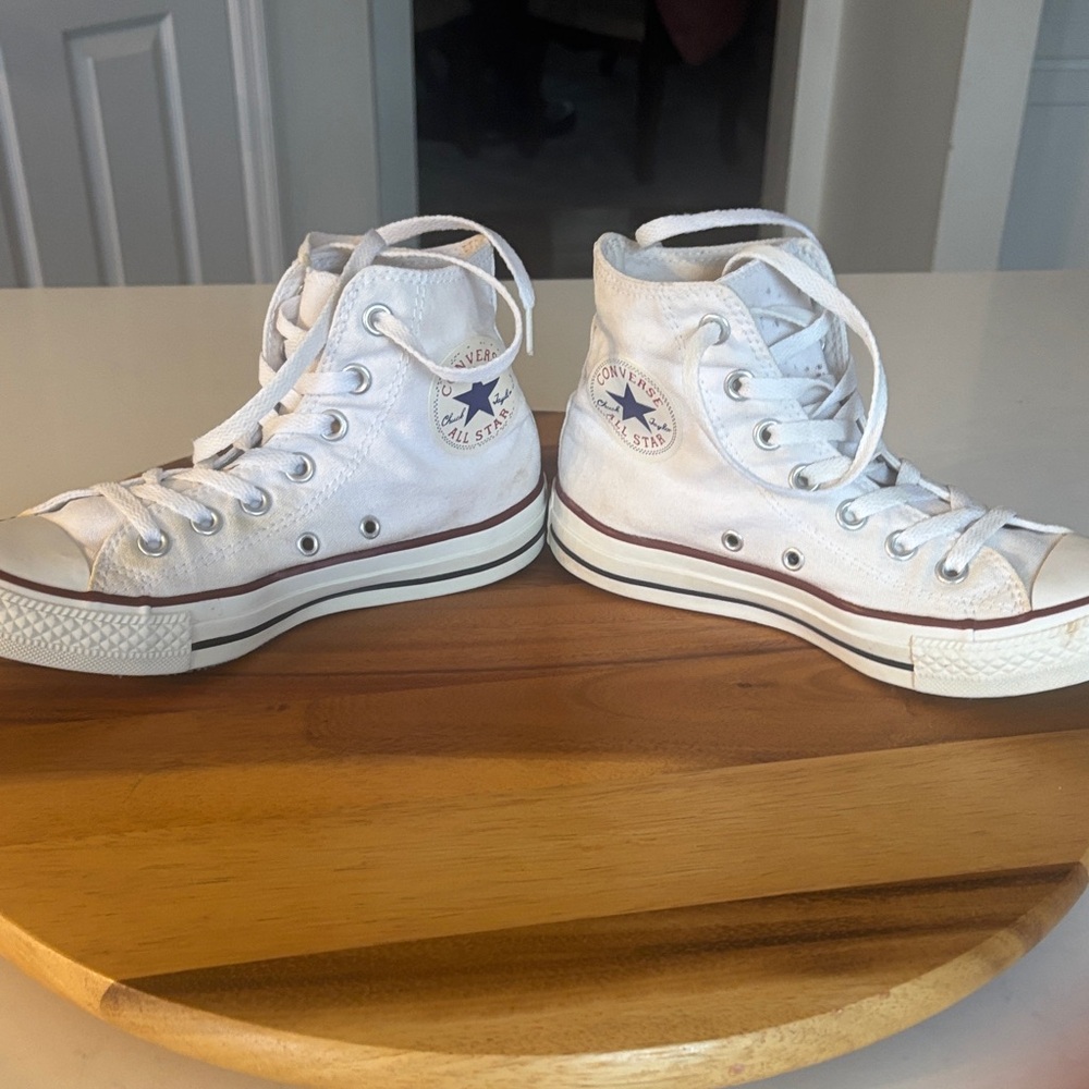 Converse Classic White High-Tops